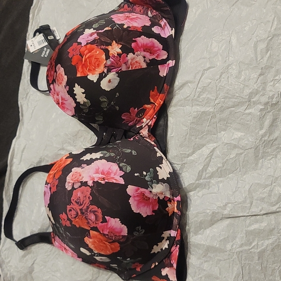 torrid Other - TORRID CURVE COLLECTION PUSH-UP PLUNGE BRA: BLACK/FLORAL: NWT: SZ 42D